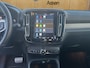 Volvo XC40 Recharge P8 AWD R-Design | Achteruitrij assistent | Keyless entry/start | LED achterlichten