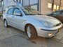 Ford Focus 1.6-16V SEDAN GHIA |AIRCO|APK|NAP|17"