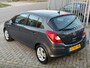 Opel Corsa 1.4-16V Design Edition 101PK 5 DEURS! NL AUTO NAP! NAVI l STOEL-STUURVERWARMING l CRUISE l PDC l AIRCO! DEALER OH l TOP