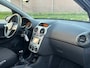 Opel Corsa 1.4-16V Design Edition 101PK 5 DEURS! NL AUTO NAP! NAVI l STOEL-STUURVERWARMING l CRUISE l PDC l AIRCO! DEALER OH l TOP