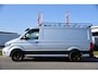Volkswagen Crafter 35 2.0 TDI L3H2 PB Edition Adaptieve Cruise, Camera, Carplay, 177pk, Automaat, Sensoren, Stuurverwarming, Massage stoel, Uniek!