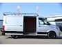 Volkswagen Crafter 35 2.0 TDI L3H2 PB Edition Adaptieve Cruise, Camera, Carplay, 177pk, Automaat, Sensoren, Stuurverwarming, Massage stoel, Uniek!