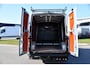 Volkswagen Crafter 35 2.0 TDI L3H2 PB Edition Adaptieve Cruise, Camera, Carplay, 177pk, Automaat, Sensoren, Stuurverwarming, Massage stoel, Uniek!