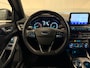 Ford Focus Wagon ST-Line 1.0 EcoBoost Cruise Control, Achteruitrijcamera, Stoelevrwarming, LED, Keyless, Apple Carplay