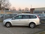 Ford Focus Wagon 1.6-16V Trend! NIEUWE APK l AIRCO ECC l MTF-STUUR l ELEK PAKKET l LMV! LEUKE FRISSE AUTO!