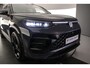 Volkswagen Tayron R-Line Edition 1.5 TSI eHybrid 272pk DSG Automaat Trekhaak, Harman Kardon audio, Panoramadak, Adaptive cruise control, Navigatie, Black style