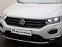 Volkswagen T-Roc 1.5TSI/150PK DSG Sport · Navigatie · Apple/Android Car Play · Trekhaak