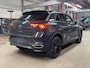 Volkswagen T-Roc 1.5TSI 150pk DSG R-Line Black Style | ACC | Camera