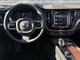Volvo XC60 2.0 T6 Plug-in hybrid AWD Ultimate Dark | PHEV | Panoramadak | Stoelmassage | Luchtvering | Achteruitrijcamera | Nappaleder | Stoelventilatie | Harman Kardon Audio | Elektrisch Verstelbare Voorstoelen | Navigatie | Apple Carplay | Android Auto