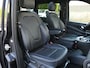 Mercedes-Benz V-klasse 250d Lang Avantgarde Edition | AMG | Panoramadak | 360°-camera | Standkachel | Burmester | Carbon interieur | Trekhaak | Dodehoek detectie | Elektrische schuifdeuren + achterklep
