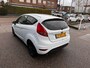Ford Fiesta 1.25 Limited Inruilauto’s tegen vaste prijzen. Voor meer info: 0638140850 Bij de verkoop van gebruikte voertuigen door CD-Cars wordt geen standaard garantie verstrekt. De koper aanvaardt het voertuig in de staat waarin het zich bevindt op het moment van aankoop
