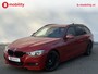 BMW 3-Serie Touring 320i High Executive M-Sport Trekhaak Head Up | Apple CarPlay | Hifi | DAB | Leer
