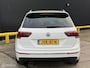 Volkswagen Tiguan 1.4 TSI ACT R-Line | PANO | Trekhaak | ACC