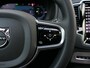 Volvo XC90 2.0 T8 Recharge AWD Ultimate Dark | Long Range | Luchtvering | Google | Panoramadak | 360°-camera | Stoelventilatie | Nappa | Massage | Alcantara hemel Harman/Kardon | Head-up display | Stuur-/Stoelverwarming V+A | Orrefors Sweden