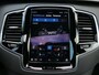 Volvo XC90 2.0 T8 Recharge AWD Ultimate Dark | Long Range | Luchtvering | Google | Panoramadak | 360°-camera | Stoelventilatie | Nappa | Massage | Alcantara hemel Harman/Kardon | Head-up display | Stuur-/Stoelverwarming V+A | Orrefors Sweden