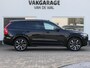 Volvo XC90 2.0 T8 Recharge AWD Ultimate Dark | Long Range | Luchtvering | Google | Panoramadak | 360°-camera | Stoelventilatie | Nappa | Massage | Alcantara hemel Harman/Kardon | Head-up display | Stuur-/Stoelverwarming V+A | Orrefors Sweden