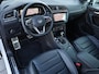 Volkswagen Tiguan 1.4 TSI eHybrid R-Line 2X 245PK | Panodak | Vol Leer | 360° | Virtual | Memory 2X | Keyless | IQ Light Matrix |