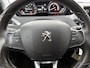 Peugeot 2008 1.2 Allure 110pk Automaat | Glazendak | Navigatie | Climate Control | Cruise Control | Camera | 17"LMV | Apple Carplay/Android Auto |