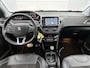 Peugeot 2008 1.2 Allure 110pk Automaat | Glazendak | Navigatie | Climate Control | Cruise Control | Camera | 17"LMV | Apple Carplay/Android Auto |