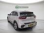 Kia Niro EV E-Niro DynamicLine 64 kWh | SOH 99% | Trekhaak | Camera | Stoel- en stuurverwarming | 1e Eigenaar | CarPlay | Incl. BTW