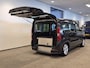 Opel Combo L1 Rolstoelauto 3+1 of 5+0