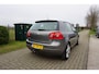 Volkswagen Golf 1.6 FSI Optive 2