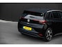 Volkswagen ID.3 Pro Business | Achterlichten LED, luxe uitgevoerd incl. dynamische knipperlichten | Airconditioning automatisch, 2-zone (Climatronic) | Buitenspiegels elektrisch instel-, verwarm- en inklapbaar