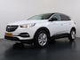 Opel Grandland X T 131PK AUT-8 Trekhaak Navi Camera Ecc Apple Carplay Android Auto Pdc Business Executive Elek.Achterklep Bi-Coulour AGR-Comfort Stoel Lane Assist Isofix Lmv Zwart Dak Keyless Origineel Nederlandse Auto