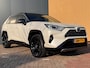 Toyota RAV4 2.5 Hybrid 222pk CVT AWD Bi-Tone | Trekhaak | Stoelverwarming | Camera | Carplay | Navi |
