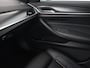 BMW 5-Serie 520i M Sport | Leder | Stoelverwarming | Carplay | 19'' | Sportstoelen | Live Cockpit | Navigatie | Parkeerhulp | Adaptief LED | Memory | Keyless start