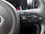 Toyota Yaris 1.5 Hybrid Dynamic Comfort Pack | BTW voertuig | Dodehoek detectie | Stoel+stuurverwarming | Parkeersensoren Voor+achter | Draadloze telefoonlader | Achteruitrijcamera | Apple CarPlay/Android Auto | Cruise Control Adaptive