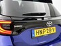 Toyota Yaris 1.5 Hybrid Dynamic Comfort Pack | BTW voertuig | Dodehoek detectie | Stoel+stuurverwarming | Parkeersensoren Voor+achter | Draadloze telefoonlader | Achteruitrijcamera | Apple CarPlay/Android Auto | Cruise Control Adaptive