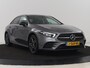 Mercedes-Benz A-klasse 250e AMG Limited | Carplay | Stoelverwarming | Leder/Alcantara | Widescreen | Sfeerverlichting | Navigatie | Camera | Full LED | Park Assist | PHEV | Plug In