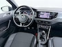 Volkswagen Polo 1.0 TSI Highline Business R Panorama | Navigatie | Stoelverwarming | NAP |