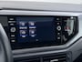 Volkswagen Polo 1.0 TSI Highline Business R Panorama | Navigatie | Stoelverwarming | NAP |