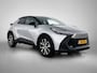 Toyota C-HR 1.8 Hybrid 140 First Edition Bi Tone | Stuur - Stoel ververwarming | PDC rondom |  Full screen navigatie |