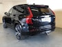 Volvo XC90 2.0 T8 Recharge AWD Ultimate Dark | Plug-in Hybrid (PHEV) | Luchtvering | Bowers & Wilkins Audio | Trekhaak | Lichtmetalen Velgen 22 inch | Head-up Display | Panoramadak | Navigatie | Apple Carplay | Android Auto