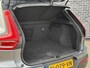 Volvo XC40 1.5 T3 Momentum | Harman Kardon Audio | Panoramadak | Lederen Bekleding | Navigatie | Achteruitrijcamera | Parkeersensoren