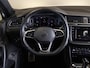 Volkswagen Tiguan 1.4 TSI eHybrid R-Line Business+ / 245pk / Trekhaak / Panorama dak / Leder /
