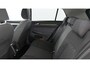 Volkswagen Golf 1.0 eTSI 110pk Life DSG / Navigatie / Stoel+Stuurverwarming / Parkeersensoren