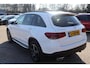 Mercedes-Benz GLC 300e 4MATIC Premium Plus AMG, 89,5% SOH, Panoramadak, Schuif- kanteldak, Trekhaak, Navigatie, Apple Carplay, Camera