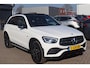 Mercedes-Benz GLC 300e 4MATIC Premium Plus AMG, 89,5% SOH, Panoramadak, Schuif- kanteldak, Trekhaak, Navigatie, Apple Carplay, Camera