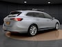 Skoda Superb Combi 1.5 TSI First Edition | Pano Dak | Trekhaak | Voorruitverwarming | Winterpakket | Camera | Keyless |