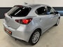 Mazda 2 1.5 Skyactiv-G Luxury / Navi / Camera / CarPlay / Cruise / Stoelverwarming