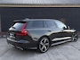 Volvo V60 2.0 T8 Recharge AWD R-Design - Pano l Mem. l HUD l Trekhaak l H/K