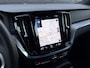 Volvo V60 2.0 T8 Recharge AWD R-Design - Pano l Mem. l HUD l Trekhaak l H/K