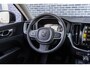 Volvo XC60 T4 Momentum | Navigatie | Achteruitrijcamera | Verwarmbare Voorstoelen en Achterbank | Dodehoekdetectie | LED Koplampen | BLIS | Climate Control | DAB | Parkeersensoren | Standkachel | 18" LM