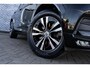 Volvo XC60 T4 Momentum | Navigatie | Achteruitrijcamera | Verwarmbare Voorstoelen en Achterbank | Dodehoekdetectie | LED Koplampen | BLIS | Climate Control | DAB | Parkeersensoren | Standkachel | 18" LM