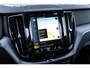 Volvo XC60 T4 Momentum | Navigatie | Achteruitrijcamera | Verwarmbare Voorstoelen en Achterbank | Dodehoekdetectie | LED Koplampen | BLIS | Climate Control | DAB | Parkeersensoren | Standkachel | 18" LM