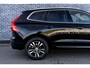 Volvo XC60 T4 Momentum | Navigatie | Achteruitrijcamera | Verwarmbare Voorstoelen en Achterbank | Dodehoekdetectie | LED Koplampen | BLIS | Climate Control | DAB | Parkeersensoren | Standkachel | 18" LM
